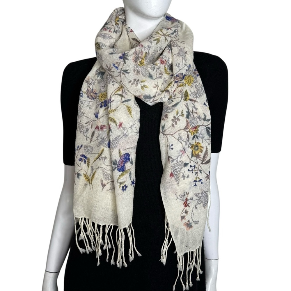 Chic Cream Wild Flower Floral Multicolor Scarf